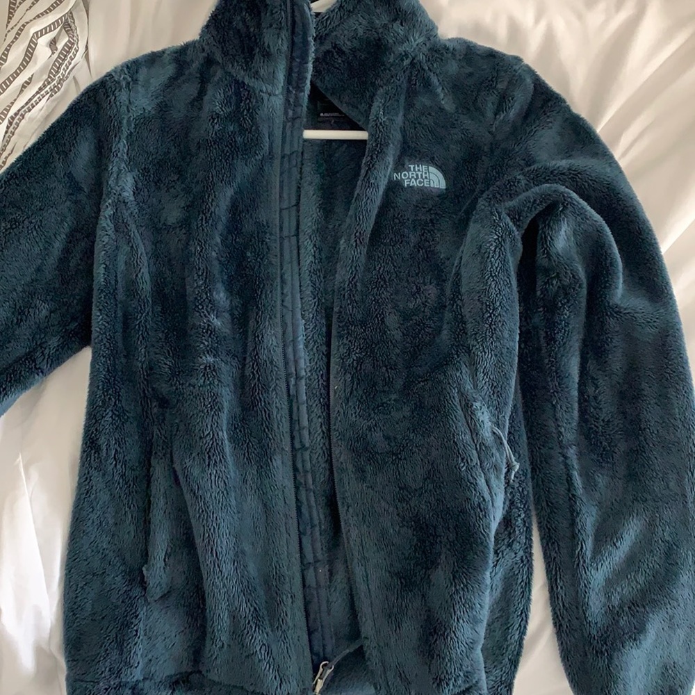 woman’s xs fuzzy zip up north face